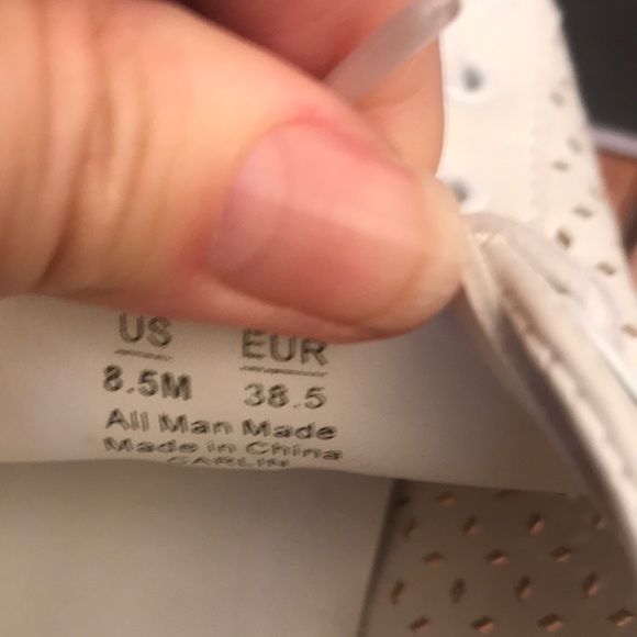 ⭐️ Circus by Sam Edelman Sneaker - Picture 8 of 10